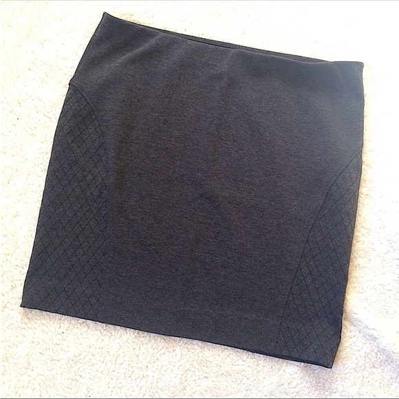 Simply Vera Vera Wang Gray Elastic Skirt Size XL - Picture 3 of 3